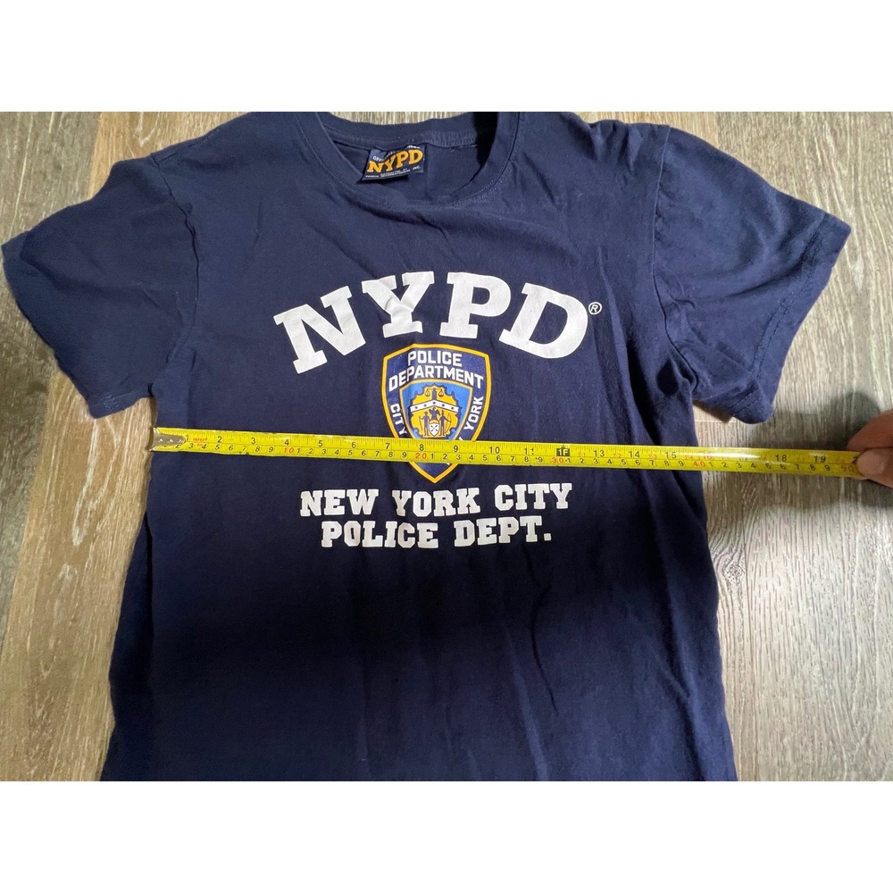 NYPD Graphic T-Shirt Mens Small Navy Blue NYC Police Dept Shield SKU2479 - Picture 3 of 6